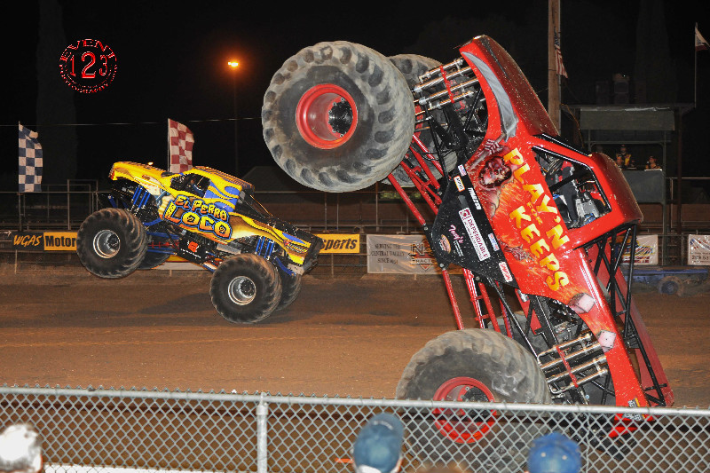 7ae61e28b51341426d7f810627bedab4